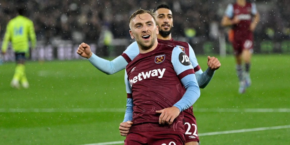 Alongside Soler: Lopetegui keen on West Ham move for Bowen 2.0