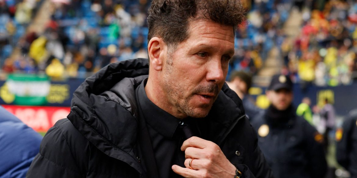 West Ham could steal international forward from under Diego Simeone’s nose