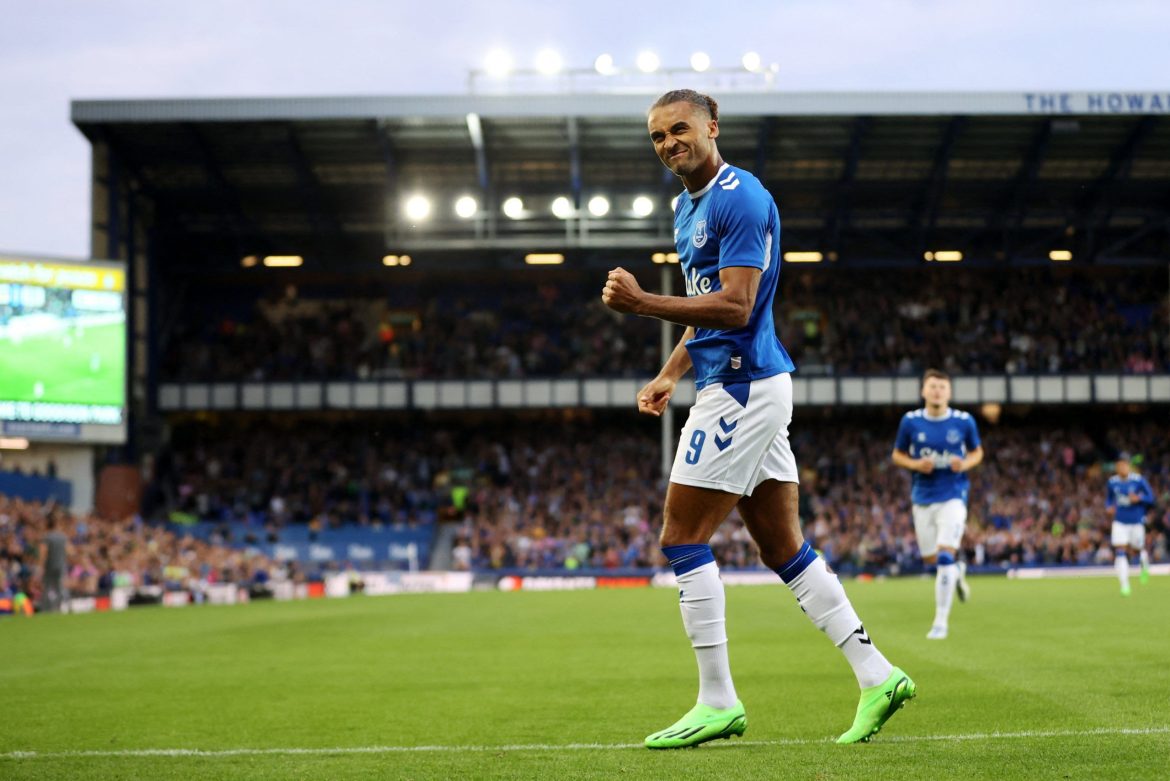 Everton predicted XI vs Manchester City