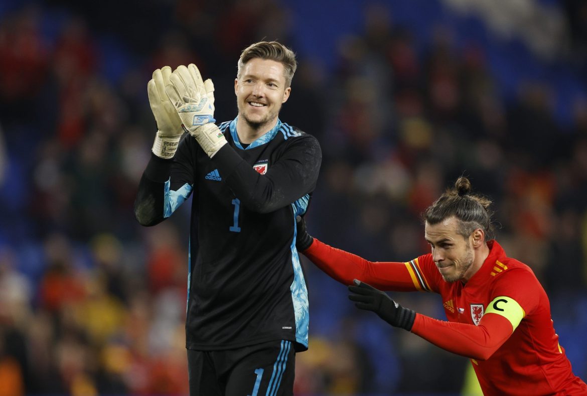 Nottingham Forest "close" to Hennessey deal