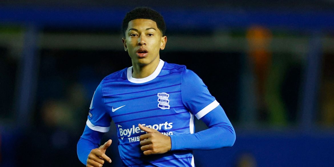 Sunderland: Mowbray Eye Move For "Fantastic" 20 y/o Prodigy